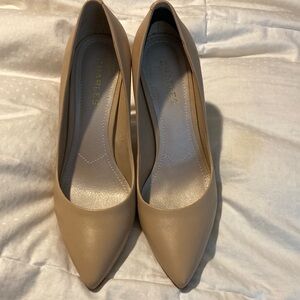 Charles David  Women's Tan Pumps 8 1/2 purchased at Nordstrom